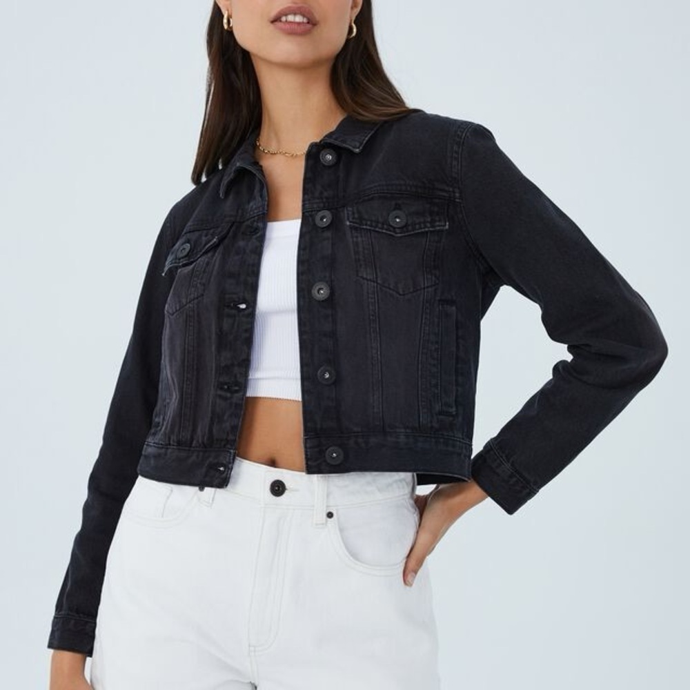 Cotton On Black Cropped Girlfriend Denim Jacket – Size 8 - Picture 2 of 5